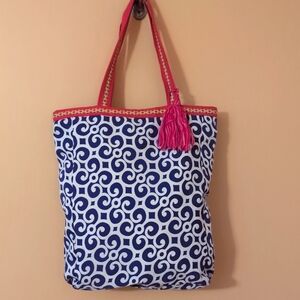 Buckhead Betties Large Tote